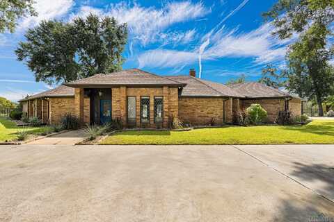 8 Oak Forest Dr., Longview, TX 75605