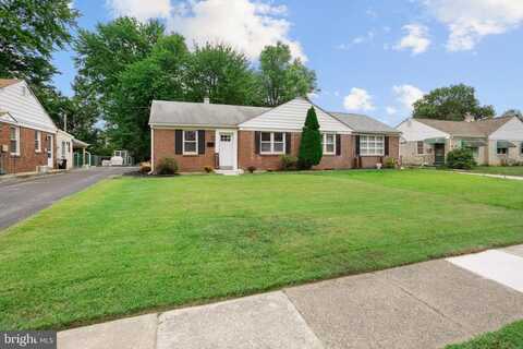 416 BRIGHTON TER, HOLMES, PA 19043