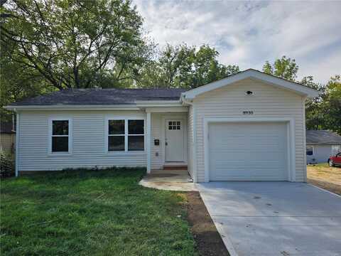 8930 Higginson Drive, Bel-Ridge, MO 63121