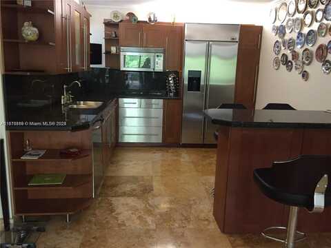 245 Poinciana Island dr, Sunny Isles Beach, FL 33160