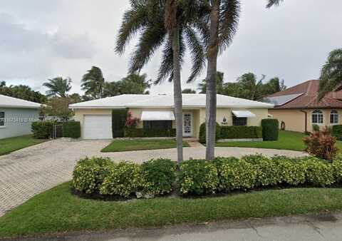 325 Cascade Ln, Palm Beach Shores, FL 33404