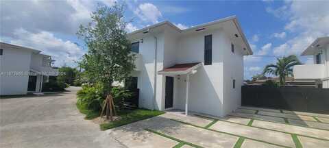 3079 NW 11th St, Miami, FL 33125