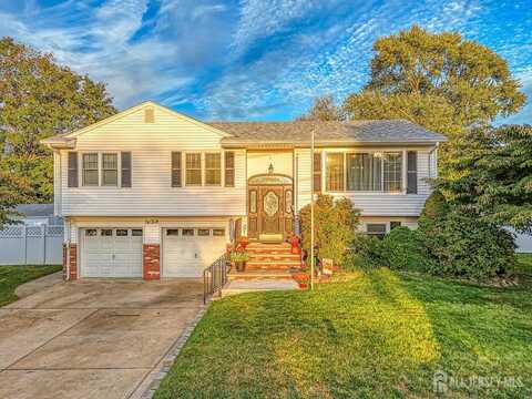 10 Sheinfine Avenue, South River, NJ 08882