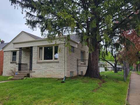 5902 N 72nd St, Milwaukee, WI 53218