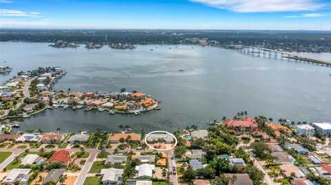 1903 BAYSHORE DRIVE, BELLEAIR BEACH, FL 33786