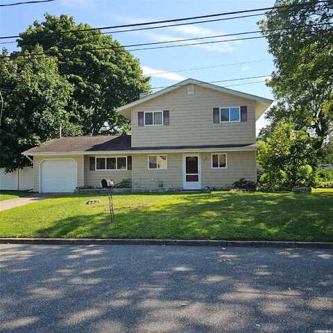 350 Lexington Avenue, West Babylon, NY 11704