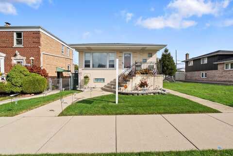 5321 S Moody Avenue, Chicago, IL 60638