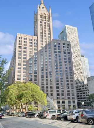 680 N LAKE SHORE Drive, Chicago, IL 60611