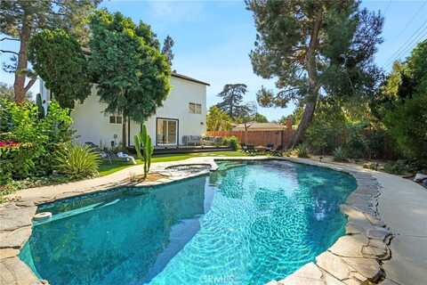 17459 Hatteras Street, Encino, CA 91316