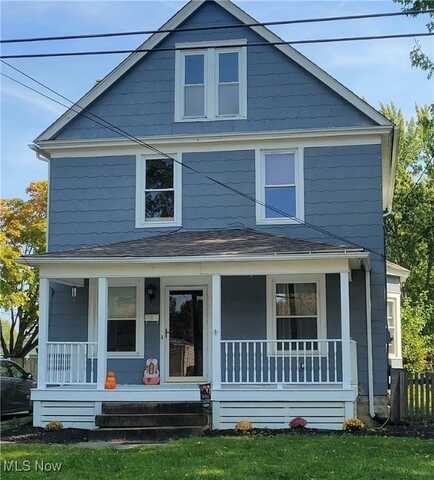 459 N Main Street, Amherst, OH 44001