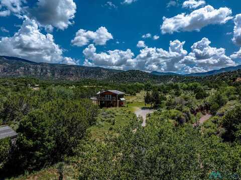 5 Mescalero Road, Bent, NM 88314