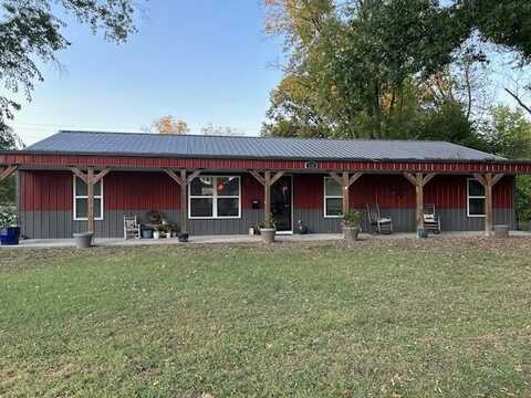 634 W Main Street, Cherryvale, KS 67355