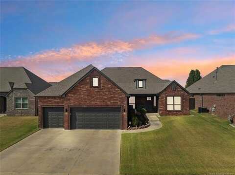 12203 E 69th Street North, Owasso, OK 74055