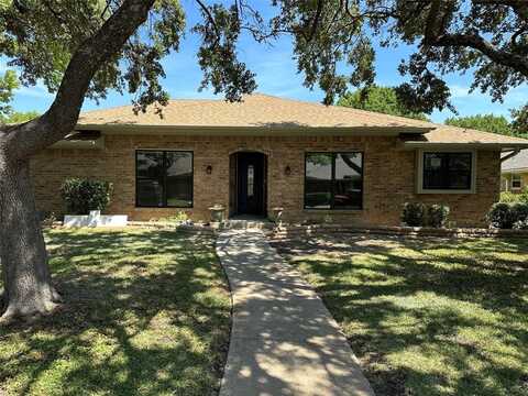 2217 Chamberlain Drive, Plano, TX 75023