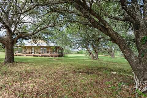 1333 Private Road 2120, Meridian, TX 76665