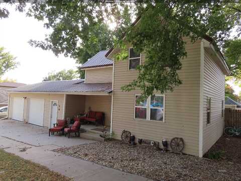 39 3rd St N, Moville, IA 51039