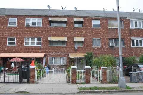 448 Screvin, Bronx, NY 10473