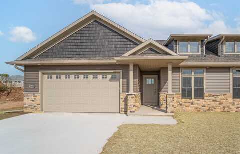 2650 PRINCETON Drive, NEENAH, WI 54956