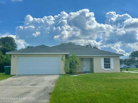 765 Farrington Drive, Deltona, FL 32725