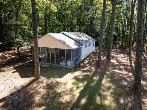 27201 BARNES CIR, PARKSLEY, VA 23421