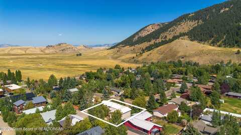 65 WAPITI Drive, Jackson, WY 83001