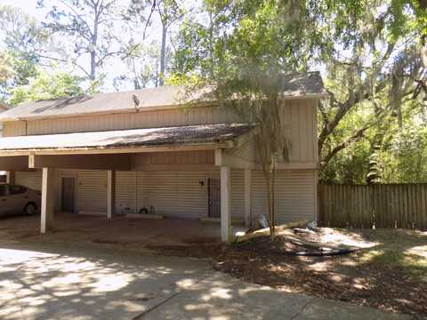 1403 Stone Road, Tallahassee, FL 32303