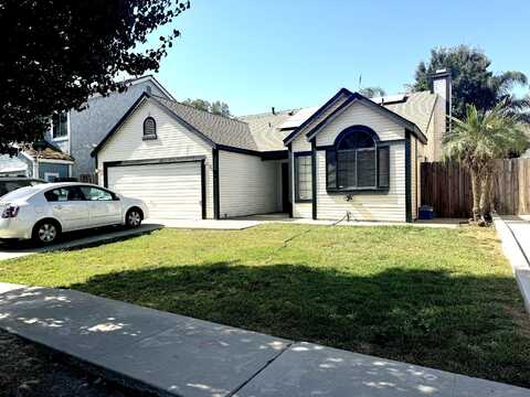 675 N Milner Street, Tulare, CA 93274