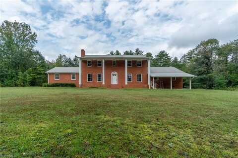 664 Spring Street, Walnut Cove, NC 27052