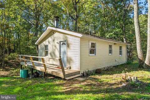 1454 PIN OAK ROAD, PAW PAW, WV 25434