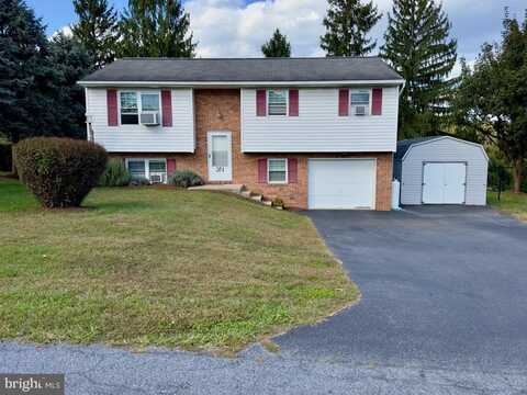 201 BEECHWOOD DRIVE, LITITZ, PA 17543