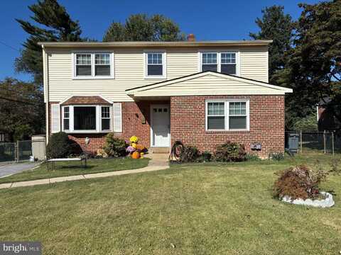 2941 HILLSIDE ROAD, BROOMALL, PA 19008