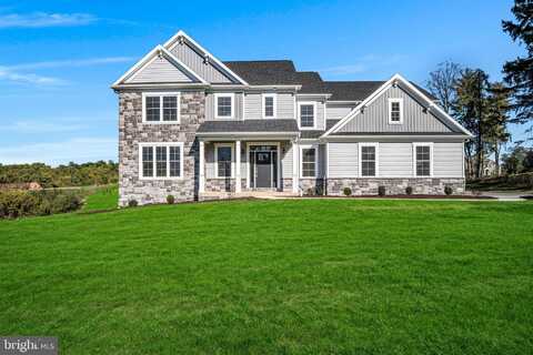 402 SAWTOOTH OAK DR, LEWISBERRY, PA 17339