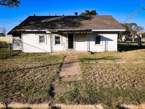 101 Wilkerson Avenue, Groom, TX 79039