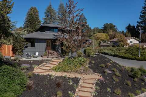 1140 Stanford Court, Napa, CA 94558