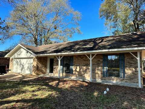 112 Inwood, Silsbee, TX 77656