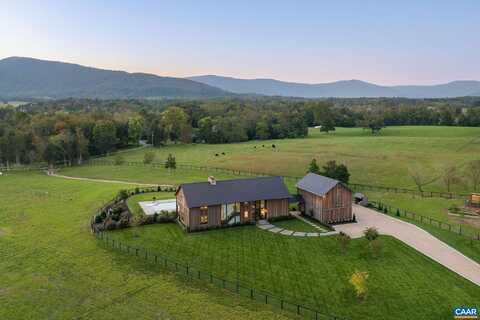 320 BARN HOUSE LN, CHARLOTTESVILLE, VA 22901