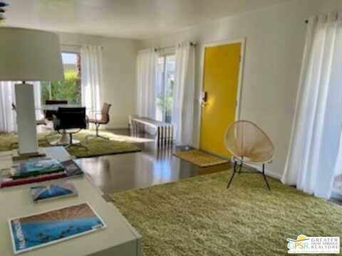 2033 E Ramon Rd, Palm Springs, CA 92264