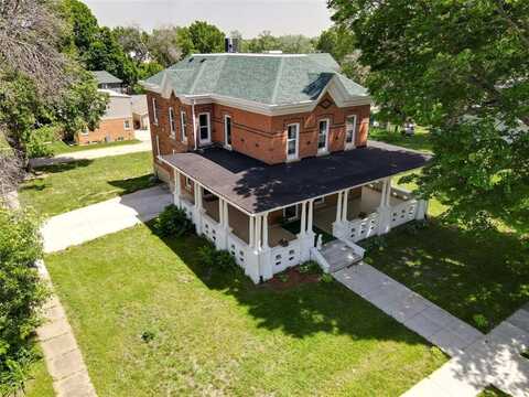 309 S Chestnut Street, Monticello, IA 52310