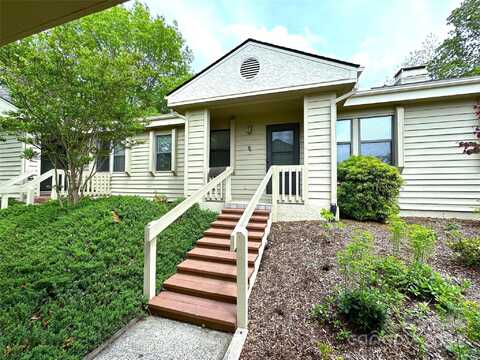 3002 Saint Augustine Place, Asheville, NC 28805