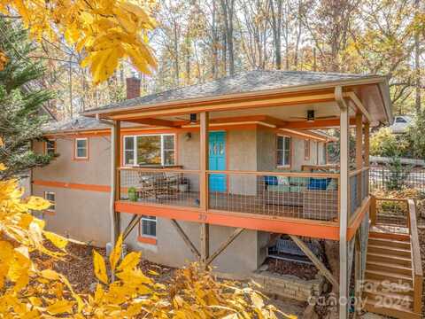 39 Hibriten Drive, Asheville, NC 28801