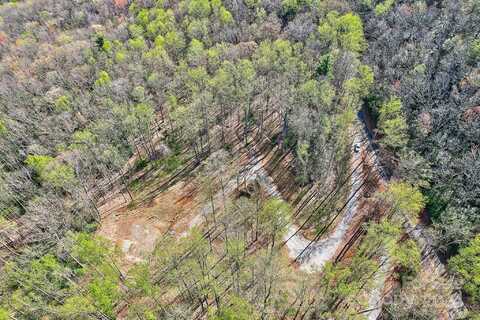 790 Davis Mountain Road, Hendersonville, NC 28739