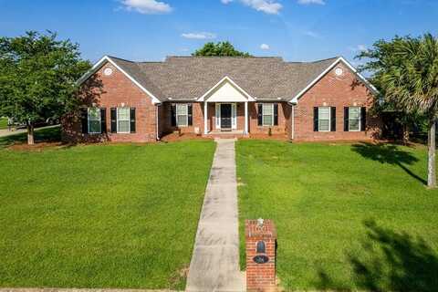 104 Huntington Drive, Headland, AL 36345