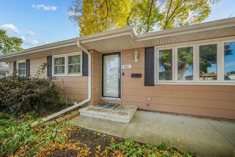 821 SE Belmont Drive, Ankeny, IA 50021