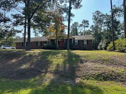 127 Lakeside Drive, Eufaula, AL 36027