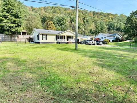 7 Liberty LN, Dana, KY 41635