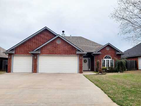 802 Bear Run, Enid, OK 73703