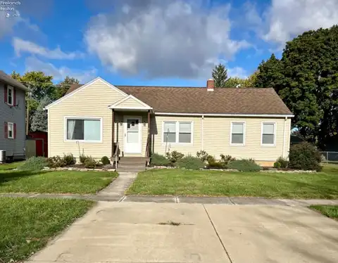 512 Fifth Street, Fremont, OH 43420