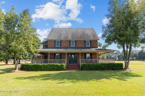 447 Mimosa Shores Road, Washington, NC 27889