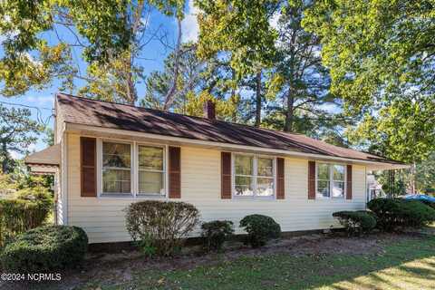 610 Dawson Road, Grifton, NC 28530