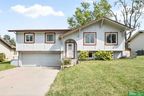 5117 S 104h Street, Omaha, NE 68127